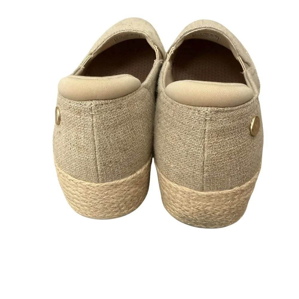 Martha Stewart & Skechers: BOBS Sesame By The Bay 158908 Natural Women's Size 9